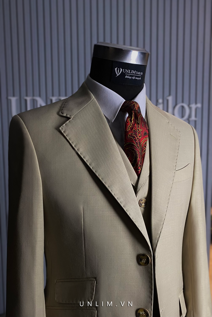 Suit Cổ K Hai Cúc Be Sáng