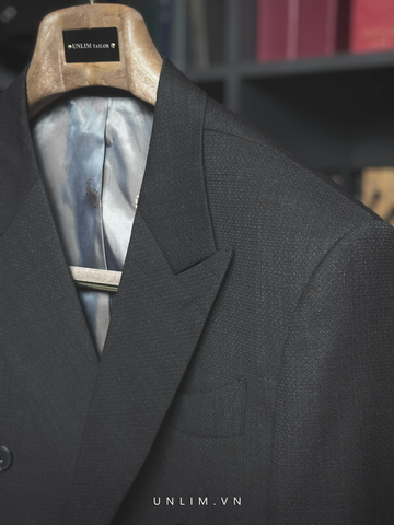 Suit Hai Hàng Khuy Cổ Nhọn Vân Tweed