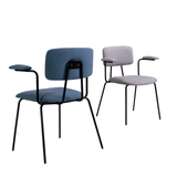  Easy Chair 