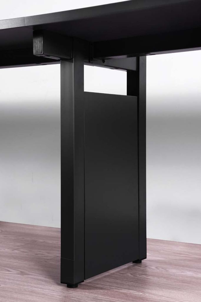 QUANTUM workstation