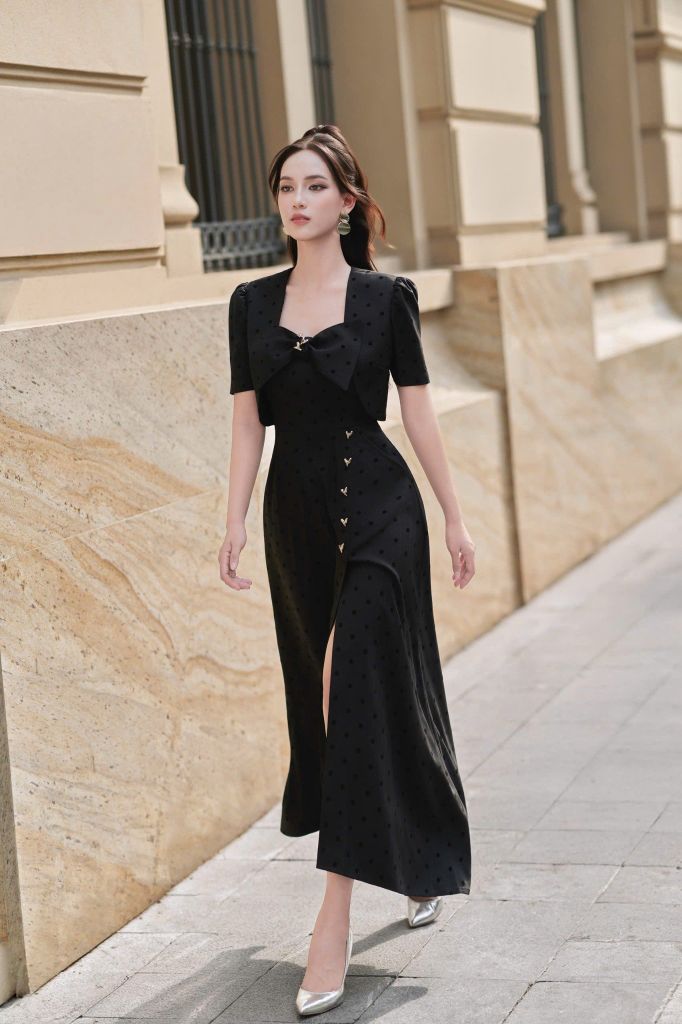 V1109 ĐẦM XÒE DÀI 2 DÂY