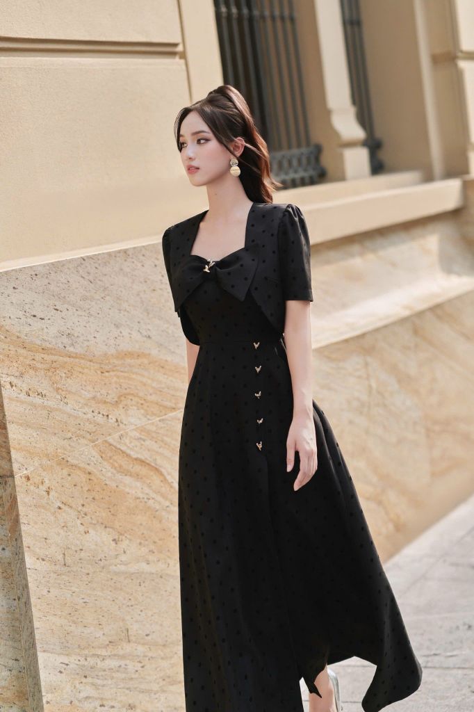 V1109 ĐẦM XÒE DÀI 2 DÂY