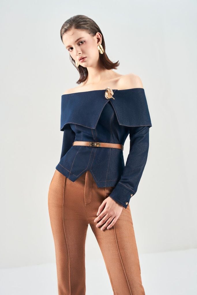 Áo Trễ Vai Dài Tay A1130