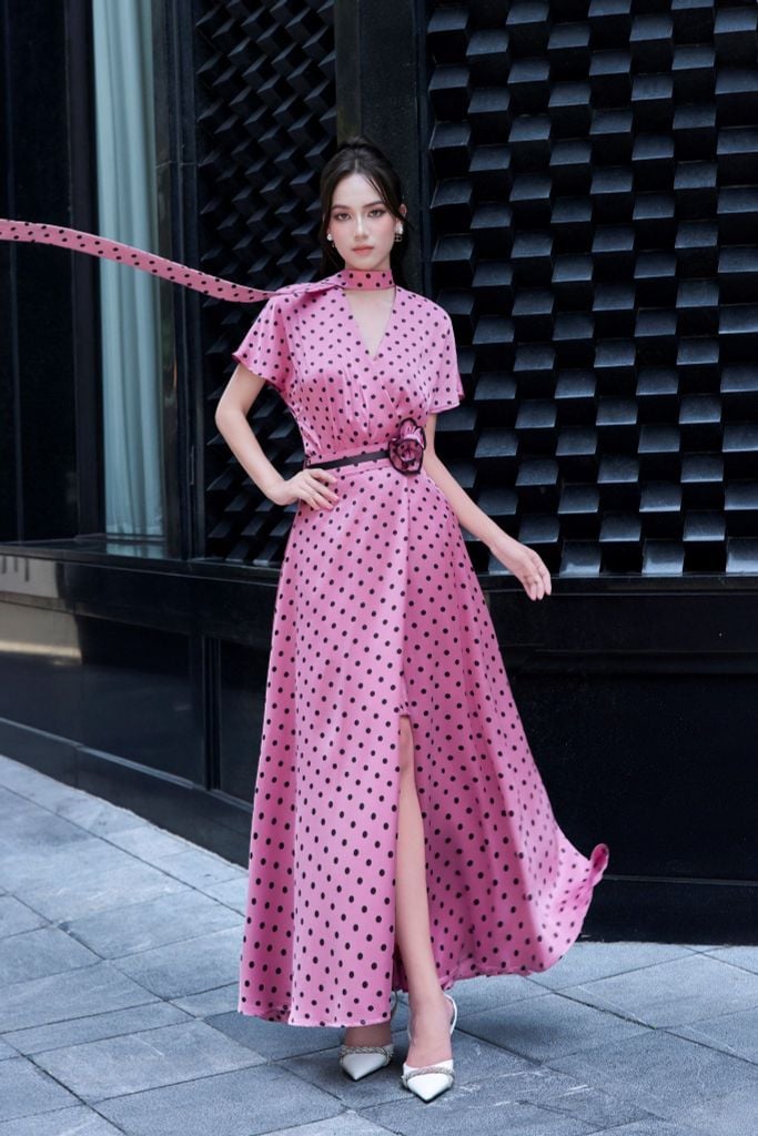 A1115 ÁO LỤA CỔ TIM