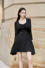 AK1111 ÁO KHOÁC TAY DÀI CHẤM BI