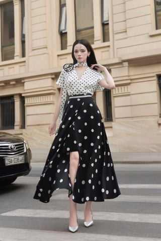 CV1116 CHÂN VÁY LỤA DÀI XẺ TÀ