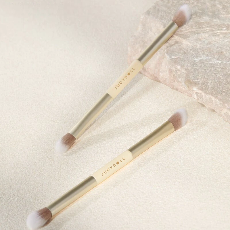 Cọ Hai Đầu Judydoll Dual End Brush