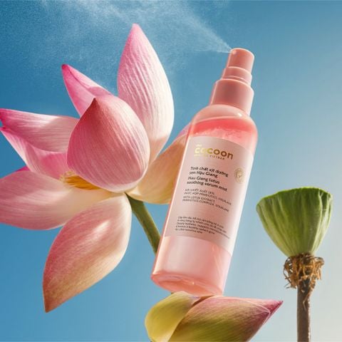 Tinh Chất Xịt Dưỡng Cocoon Lotus Soothing Serum Mist Sen Hậu Giang Hau Giang, Dưỡng Ẩm 100ml