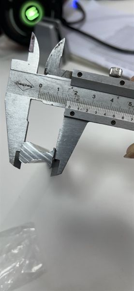 Tay nắm tủ hợp kim nhôm, loại hai đầu bóng, thân dày-HD0205