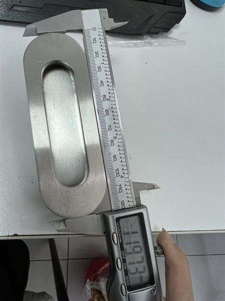 Tay nắm âm tủ 96mm, inox 201 Vinahardware -HD22192C96