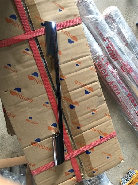 Tay nắm tủ màu bóng-HD0401TT280