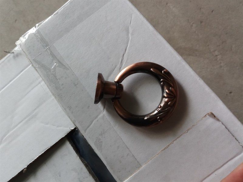 Tay nắm khoen màu nâu giả cổ Vinahardware -HD8096N