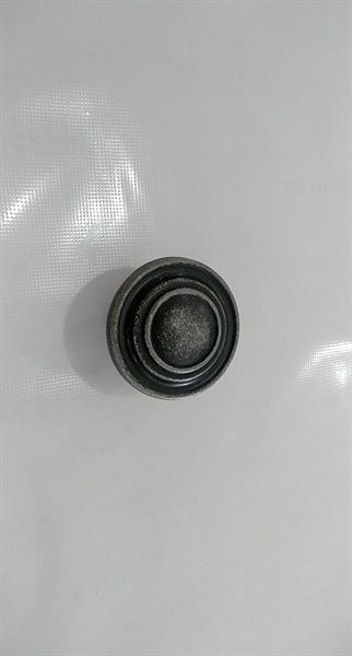 Tay nắm tủ phi 32x cao 28mm màu bạc Vinahardware -HD0441B