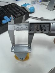 Bánh xe tủ một chiều đường kính 40mm màu vàng Vinahardware - CT0966D40