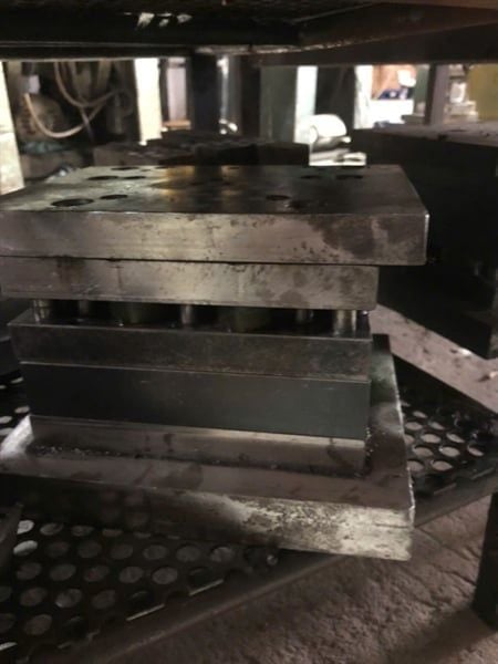 Bộ Pát Ngàm Liên Kết Khung Bàn Âm Dương - Mã 1602.1.00004