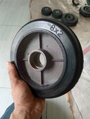 Bánh xe cao su lõi gang Vinahardware - CT12550