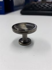 Tay nắm tủ giả cổ bóng phi 30mm, cao 26mm Vinahardware -HD0056