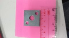 Pat sắt vuông 3 lỗ kích thước 30x30x3mm VNH330303-VNH330303