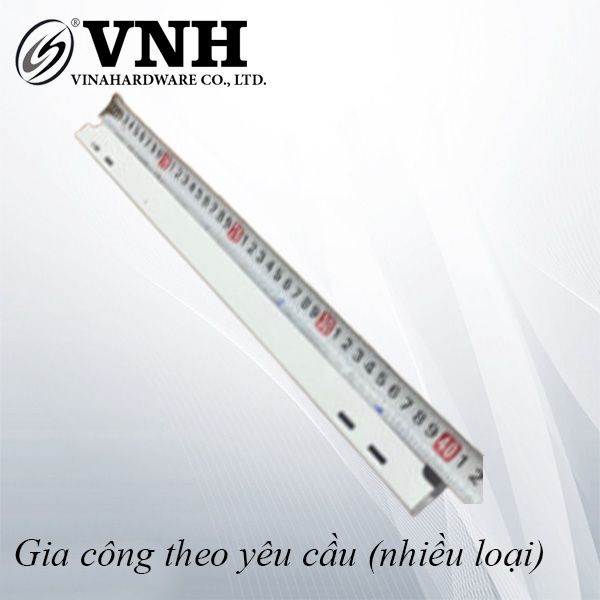 Thanh sắt hộp 20x40mm, sơn trắng - VNH2040490