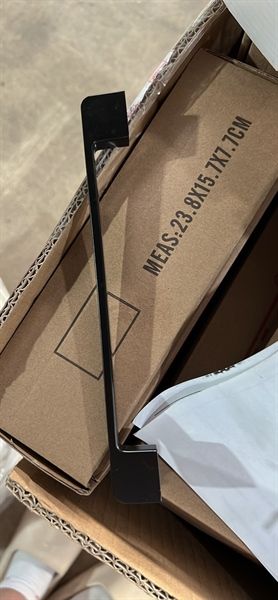 Tay nắm hợp kim kẽm, màu đen Vina-HD0402D192