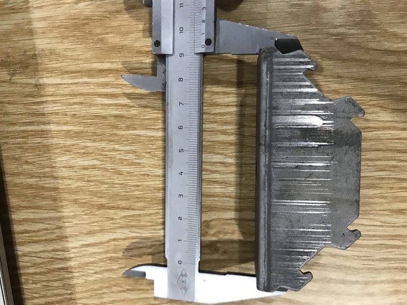 Khung Bàn Thép Sơn Tĩnh Điện Oval Lắp Ráp - Màu Đen – Vinahardware 2300.1.11846
