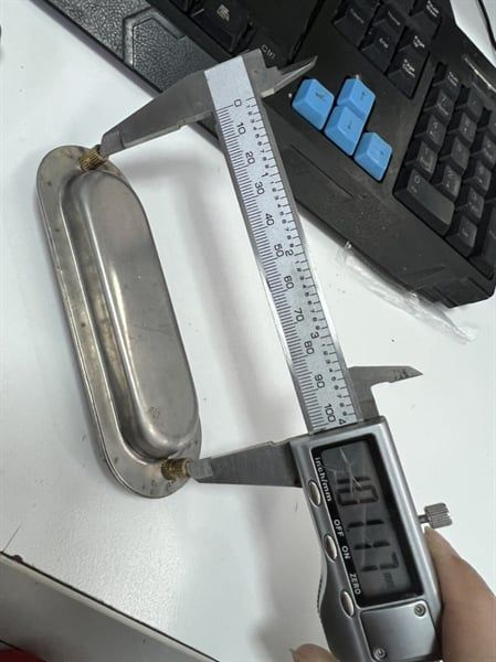 Tay nắm âm tủ 96mm, inox 201 Vinahardware -HD22192C96
