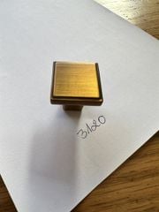 Tay nắm vuông, màu vàng bóng Vinahardware - HD0097V