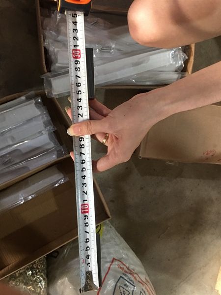 Tay nắm tủ màu bóng-HD0401TT280