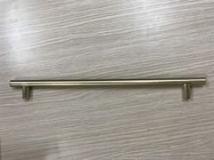 Tay nắm đũa antimon vàng đồng, dài 256mm phi 12, loại nhẹ HD0046D256A