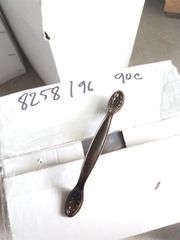 Tay nắm tủ dài 128mm - HD028407