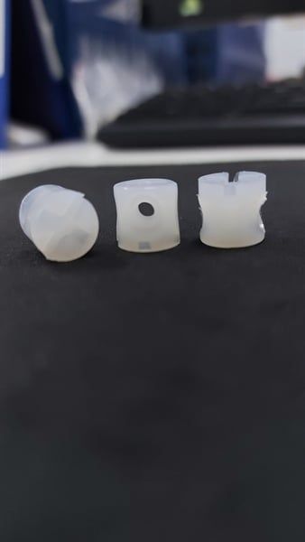 Tán ngang nhựa M3 phi 10x10mm - CRSN310