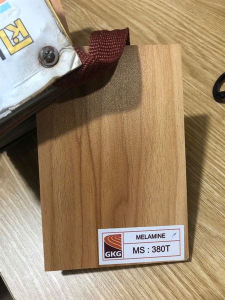 Ván MDF không chống ẩm phủ melamin 2 mặt, màu vân gỗ - VNH12202440HD414