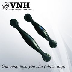Tay nắm tủ màu đen cao cấp-VNH650D128