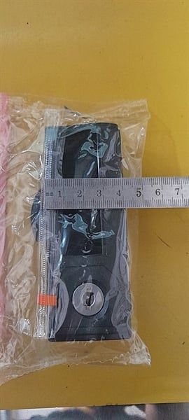 Tay nắm nhựa kèm khóa màu đen Vinahardware - KT1010N