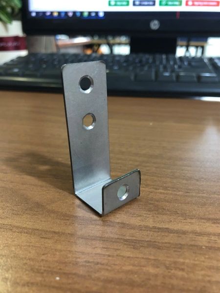 Pat (bas) sắt Vinahardware, xi bảy màu - VNH182402Z23