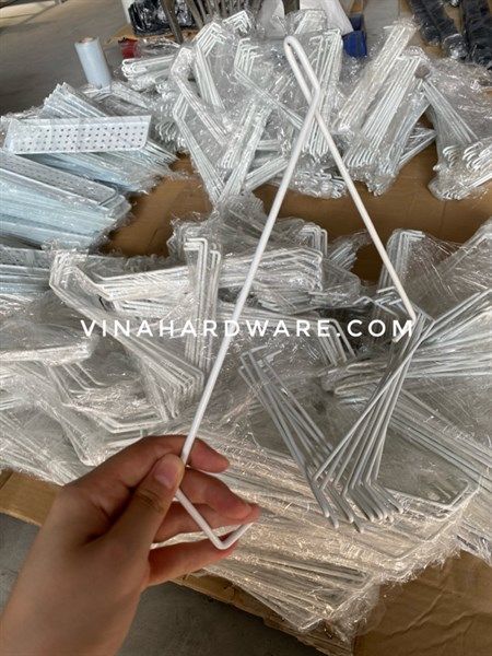 Pat( bas) sắt móc cho kệ treo tường, sơn trắng tĩnh điện - VINA2923375