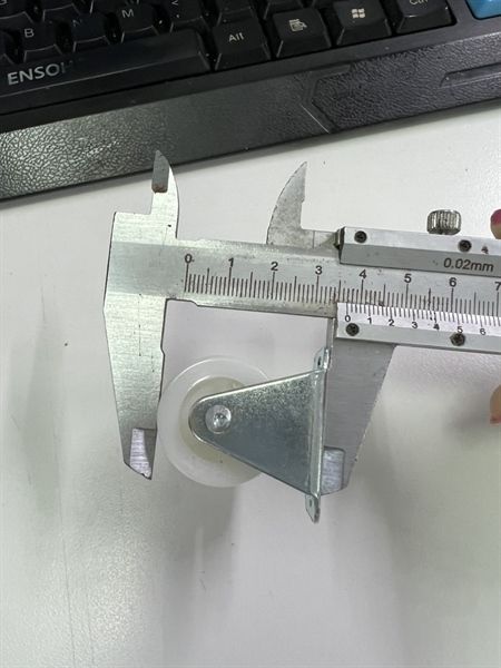 Bánh xe tủ một chiều, màu trắng Vinahardware - CT09966D30T