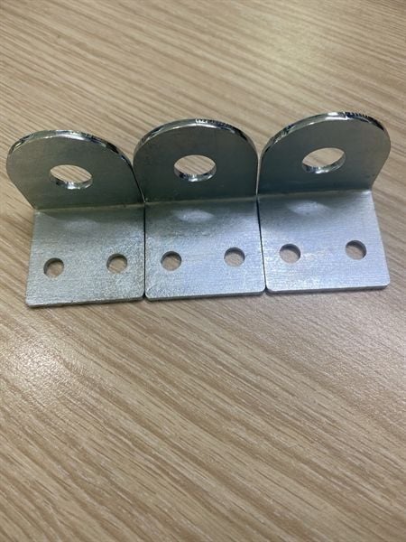 Pat (bas) sắt, xi trắng - VNH303003T