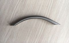 Tay nắm màu inox dài 128mm Ivan-HD0444D128