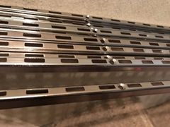 Thanh ray gắn tường xi inox 1800mm TR1800Z23-TR1800Z23