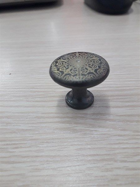 Tay nắm tủ khắc Laser (28x28)mm SP002372