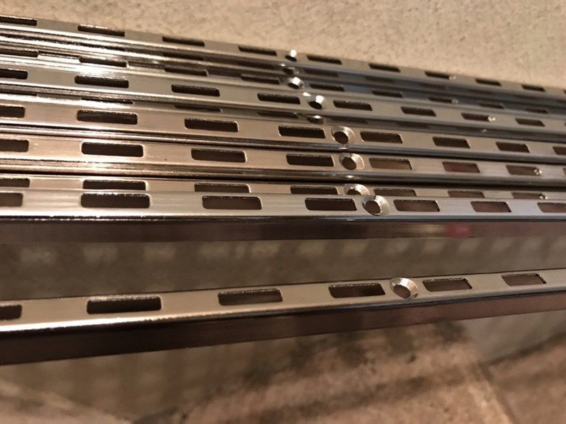 Thanh ray gắn tường sắt xi Vinahardware - TR1000Z23