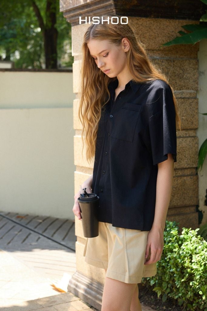 Áo Sơ Mi Nữ Relax Form Rộng Linen Solene Vải Mềm Mát HISHOO AG002