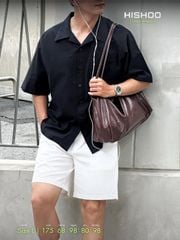 Áo Sơ Mi Đen Nam Relax Form Rộng, Cổ Bác Sĩ, Lai Ngang Linen Solene Vải Mềm Mát HISHOO A1T004