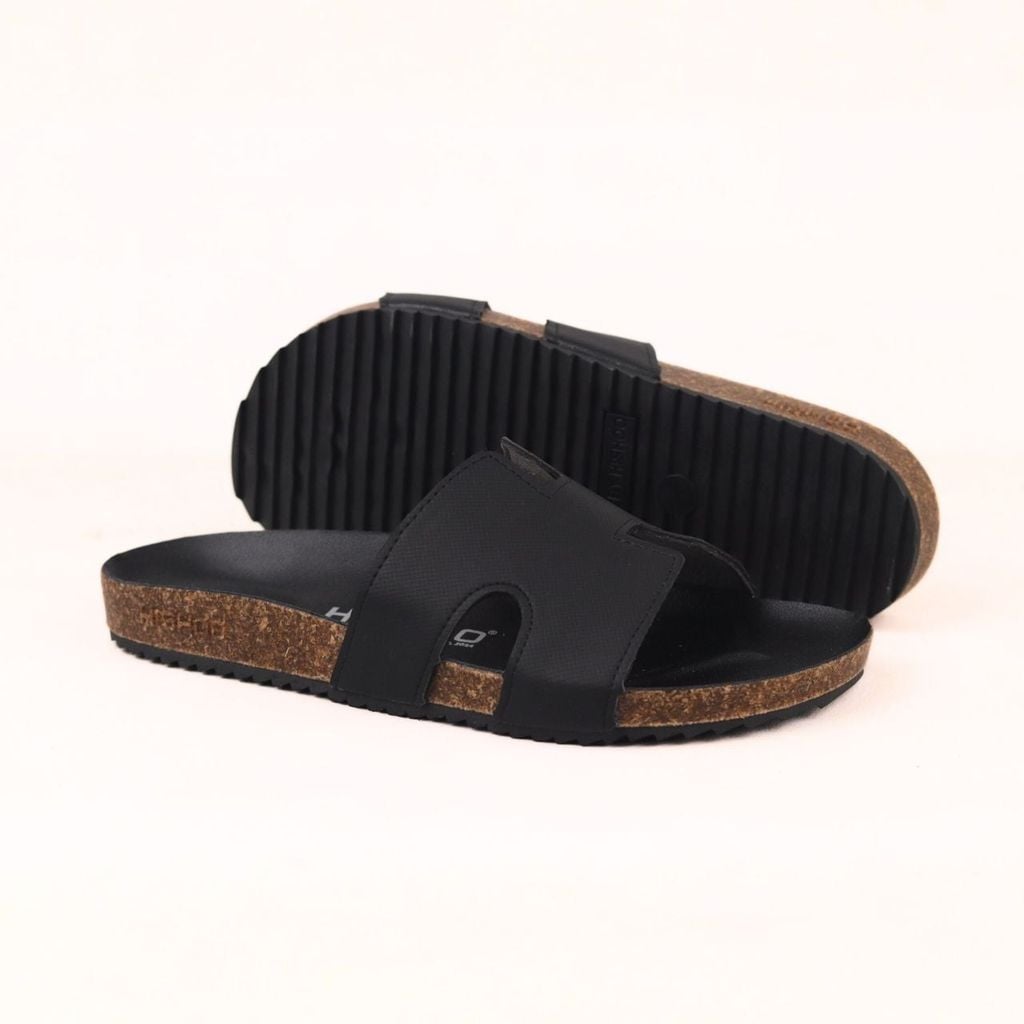 Dép đế trấu birken Chữ H MẶT ĐEN da SAFFIANO Hishoo M095