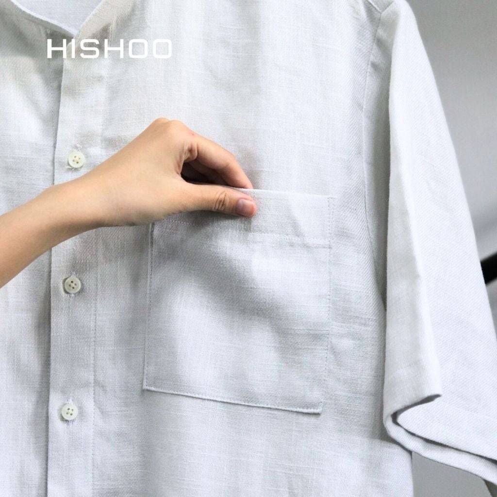 Áo Sơ Mi Tàu Tròn Nam Xám Tro Relax Form Rộng, Cổ Tàu Tròn, Lai Ngang Linen Solene Vải Mềm Mát HISHOO A1T001