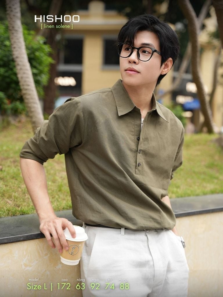 Áo Sơ Mi Nam Rêu Tay Dài Relax Form Rộng, Cổ Polo Sơ Mi, Xẻ V Linen Solene Vải Mềm Mát HISHOO A3T003
