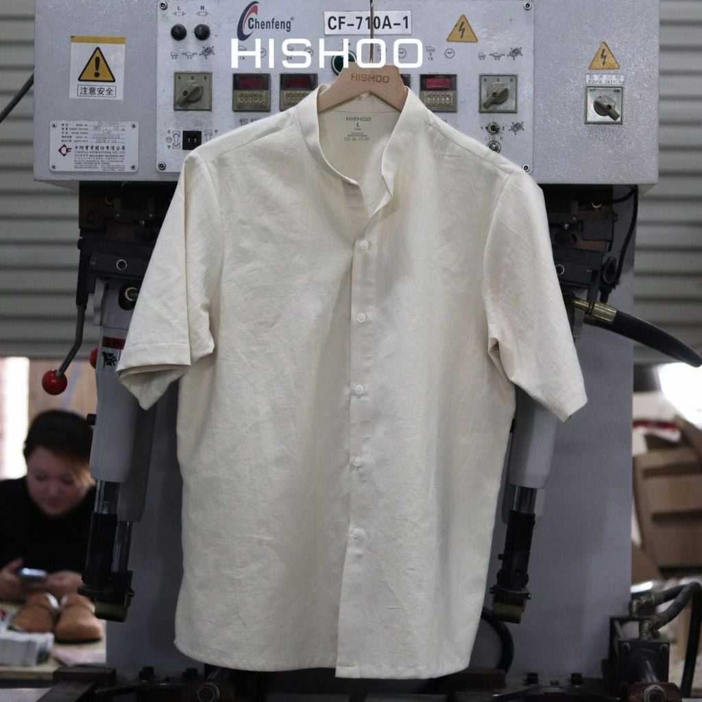 Áo Sơ Mi Nữ Relax Form Rộng, Cổ Tàu Vuông, Lai Ngang Linen Solene Vải Mềm Mát HISHOO A1G002