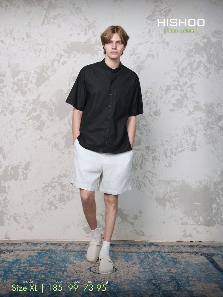 Áo Sơ Mi Nam Đen Relax Form Rộng, Cổ Tàu Vuông, Lai Ngang Linen Solene Vải Mềm Mát HISHOO A1T002