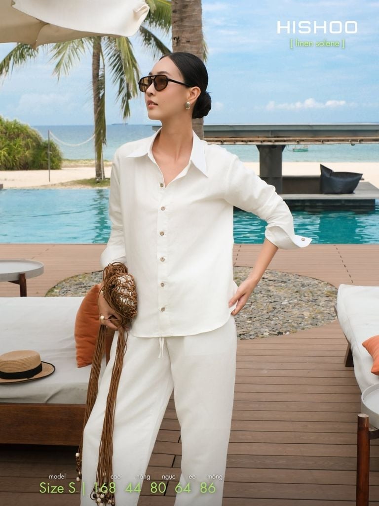 Áo Sơ Mi Nút Gỗ Tay Dài Nữ Relax Form Rộng, Cổ Thường, Lai Ngang Linen Solene Vải Mềm Mát HISHOO A2G003